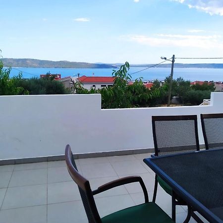 Apartamento Apartman Mila Kaštela Exterior foto