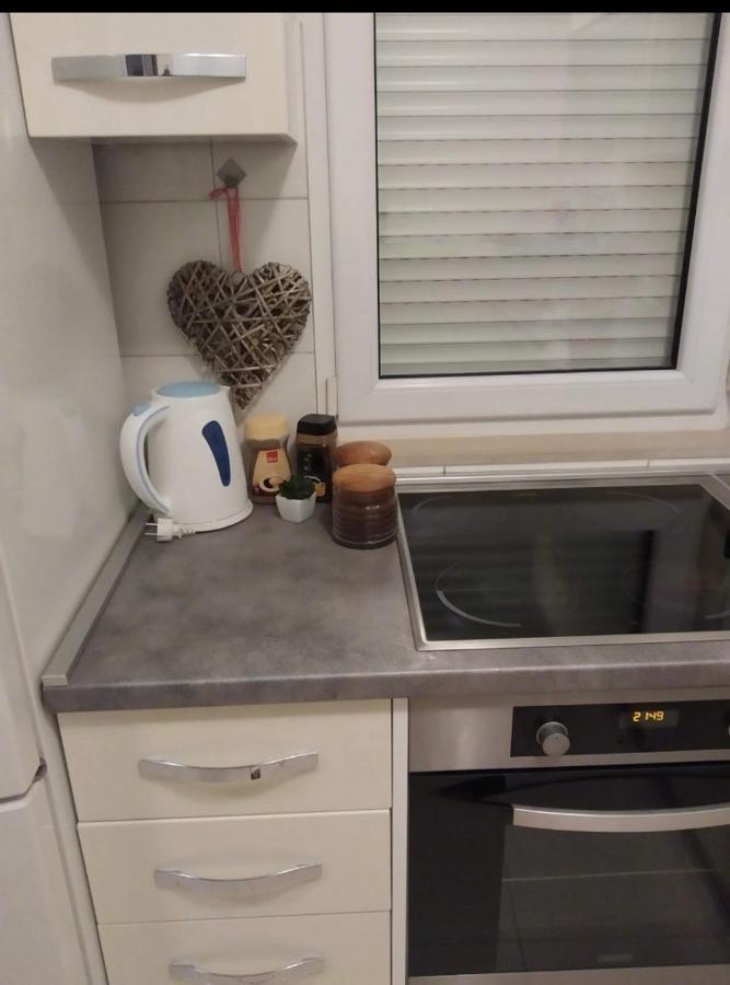 Apartamento Apartman Mila Kaštela Exterior foto
