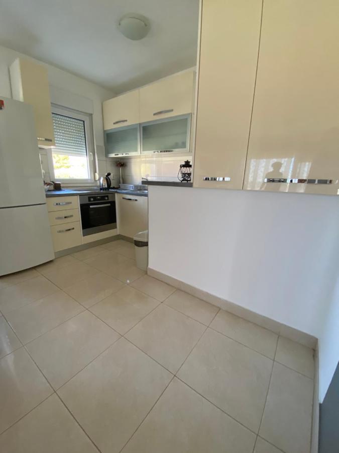 Apartamento Apartman Mila Kaštela Exterior foto